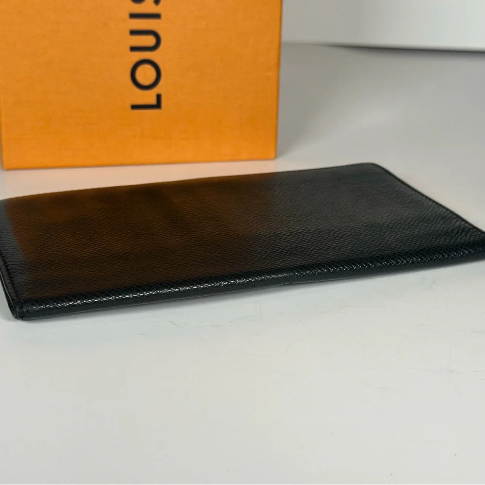 Authentic Louis Vuitton Black Brazza Taiga Long Bifold Wallet